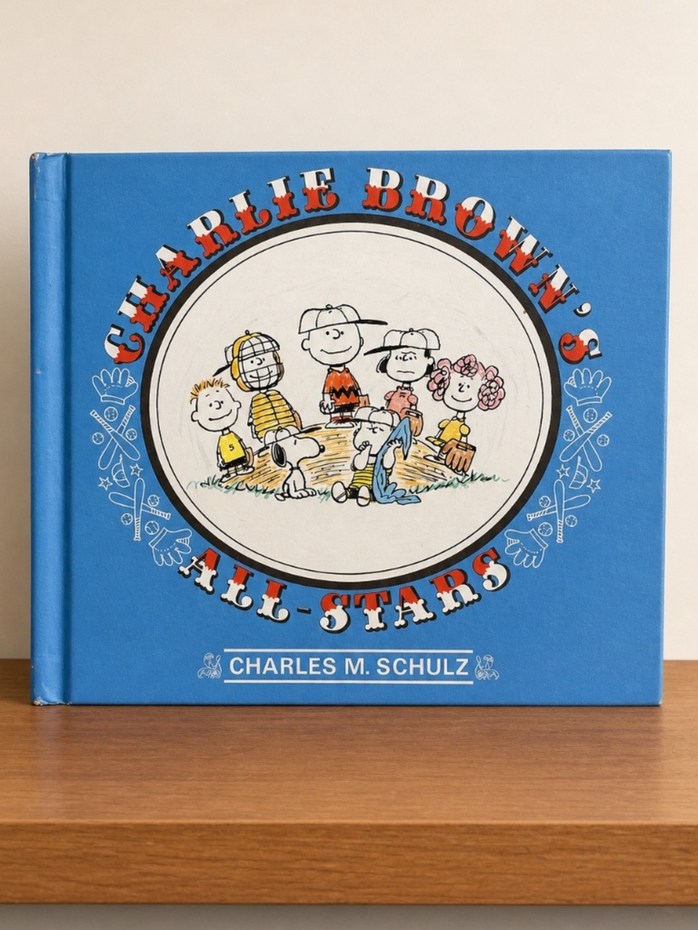 1966 UNITED FEATURE SYNDICATE, INC. “Charlie Brown’s All-Stars” Book